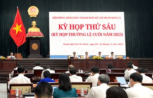 Th&#244;ng qua 54 nghị quyết, tạo động lực ph&#225;t triển mạnh mẽ cho năm 2026