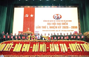 Xây dựng lực lượng vũ trang TPHCM chính quy, hiện đại, hoàn thành tốt nhiệm vụ trong giai đoạn mới
