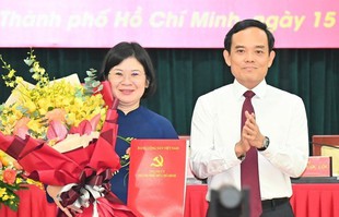 Trưởng Ban Tổ chức Th&#224;nh ủy TPHCM Văn Thị Bạch Tuyết giữ chức Ph&#243; B&#237; thư Th&#224;nh ủy TPHCM