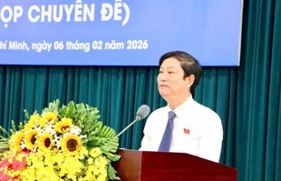 Thông qua các Nghị quyết đặt nền móng cho giai đoạn phát triển nhanh, bền vững của Thành phố