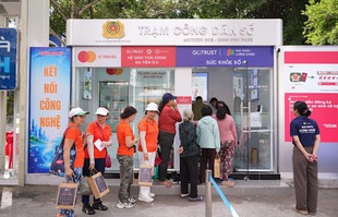 Đưa chuyển đổi số đến từng khu dân cư