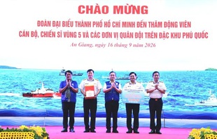 TPHCM trao tặng nhiều công trình đến cán bộ, chiến sĩ ở đặc khu Phú Quốc