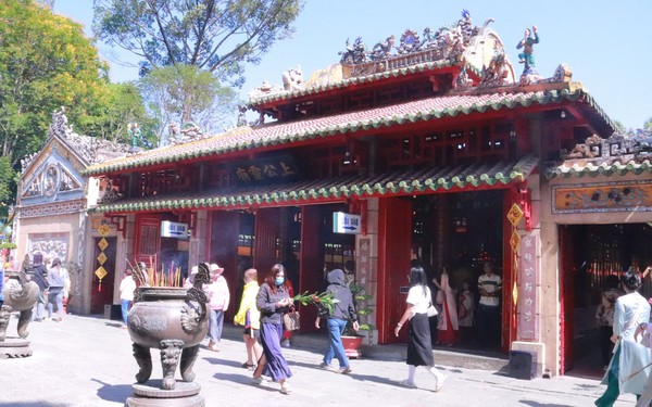 Đề nghị xử lý chủ tài khoản đăng tải thông tin sai lệch về Tả quân Lê Văn Duyệt