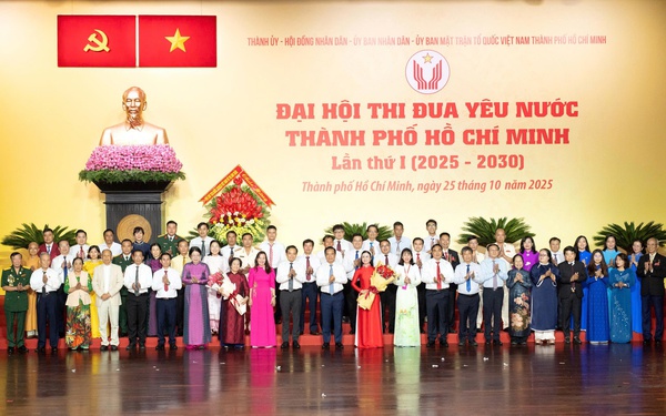 Thi đua xây dựng TPHCM thuộc nhóm 100 thành phố toàn cầu đáng sống