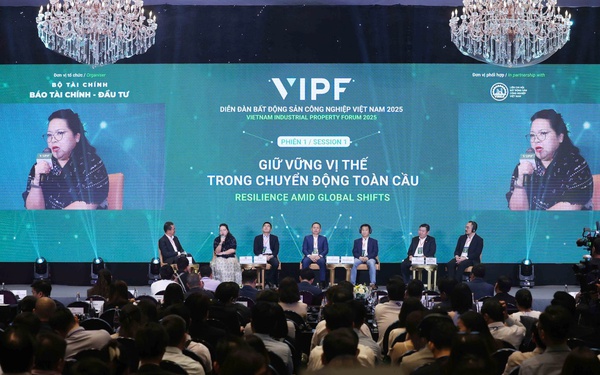 Bất động sản công nghiệp Việt Nam: Vững vị thế, đón chuyển động