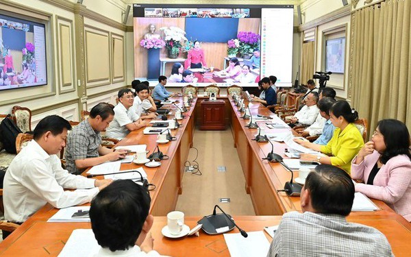 TPHCM triển khai ứng dụng d&#224;nh cho HĐND cấp x&#227;