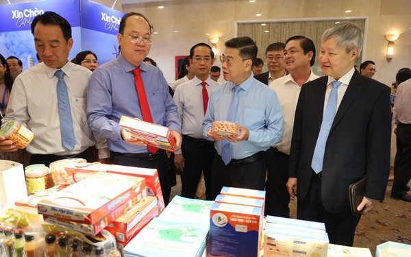 Mở rộng kh&#244;ng gian li&#234;n kết v&#249;ng giữa TPHCM v&#224; C&#224; Mau