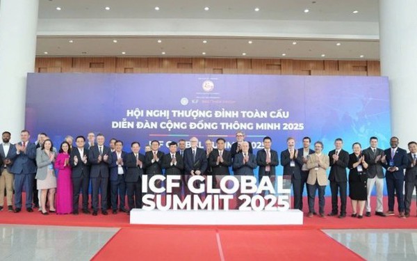 X&#226;y dựng TPHCM l&#224; đ&#244; thị th&#244;ng minh to&#224;n cầu