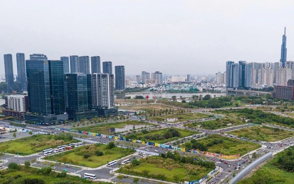 TPHCM: Thu ngân sách ước đạt hơn 748.000 tỷ đồng năm 2025