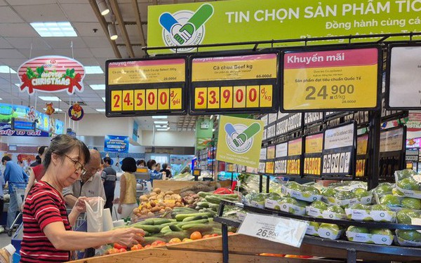 Yêu cầu các sở, ngành, địa phương báo cáo giá cả hằng ngày trong suốt cao điểm Tết Bính Ngọ 2026