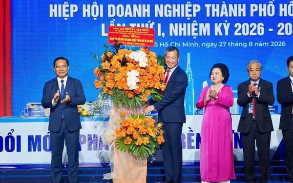 Tôn vinh doanh nghiệp, doanh nhân tiêu biểu