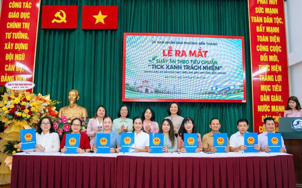 Phường Bến Thành ra mắt mô hình “Suất ăn theo tiêu chuẩn – Tick xanh trách nhiệm”