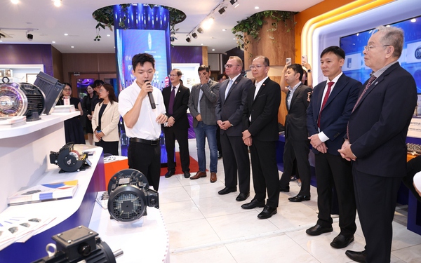 Khai mạc Tuần lễ kết nối giao thương, giới thiệu sản phẩm cơ khí, điện và công nghệ số