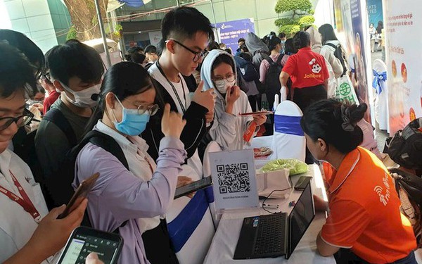 Đẩy mạnh kết nối cung-cầu lao động, đáp ứng nhu cầu tuyển dụng dịp cuối năm