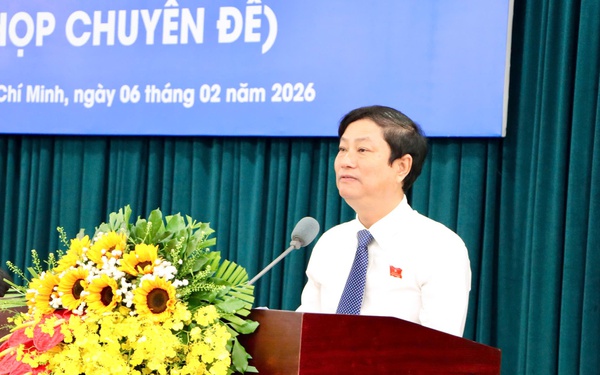 Thông qua các Nghị quyết đặt nền móng cho giai đoạn phát triển nhanh, bền vững của Thành phố