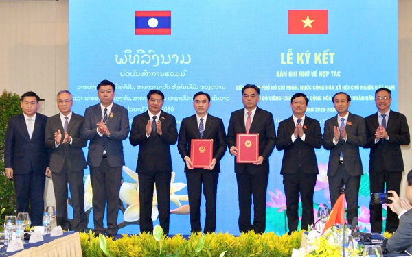 TPHCM và Thủ đô Viêng Chăn mở rộng hợp tác toàn diện giai đoạn mới