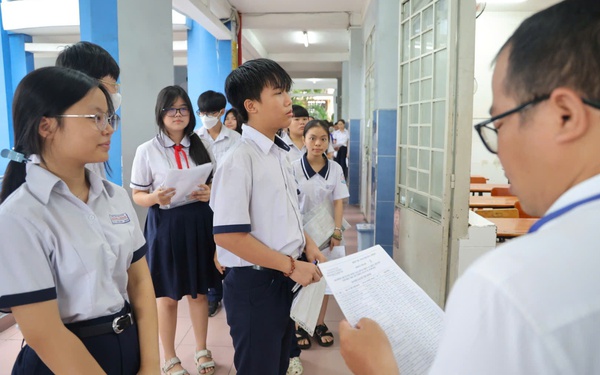 Hơn 151.000 thí sinh tại TPHCM bước vào kỳ thi lớp 10