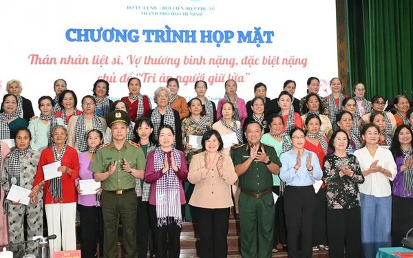 Chăm lo người có công là "mệnh lệnh từ trái tim"