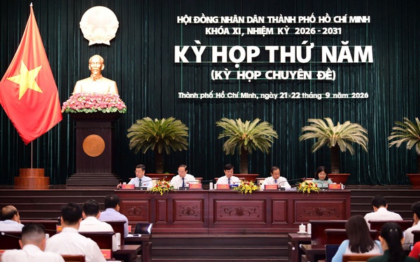 Đại biểu HĐND Thành phố kiến nghị hoàn thiện nhiều chính sách phát triển đô thị